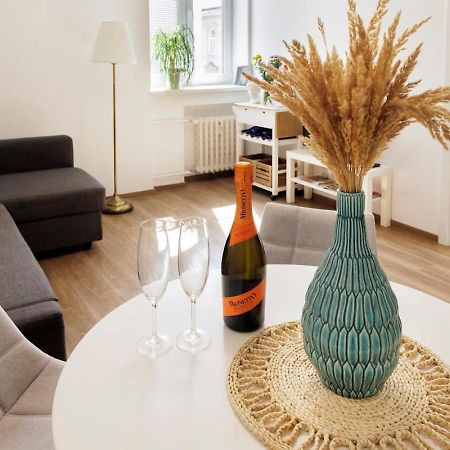 Апартаменты Boutique Flat In Old Town Братислава Экстерьер фото