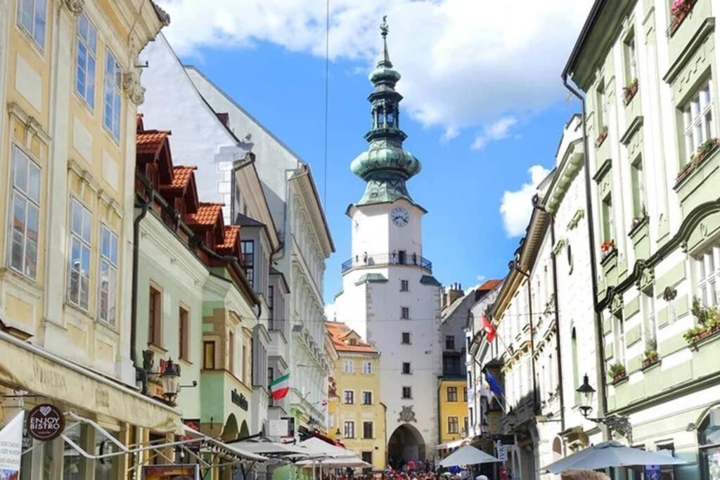 Апартаменты Boutique Flat In Old Town Братислава Экстерьер фото