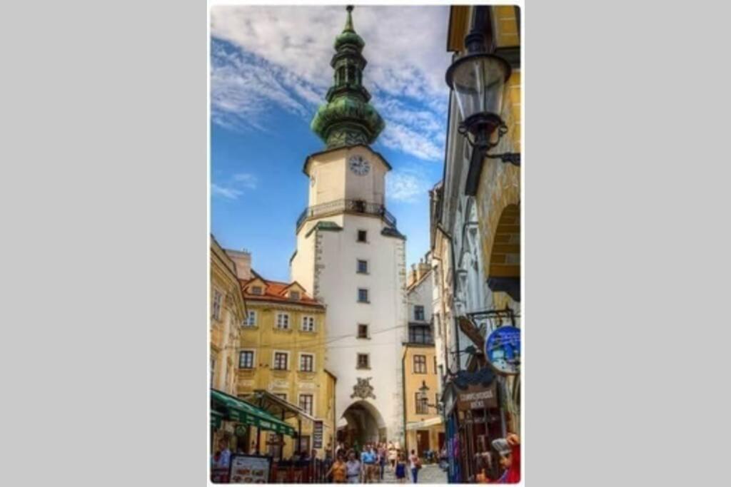 Апартаменты Boutique Flat In Old Town Братислава Экстерьер фото